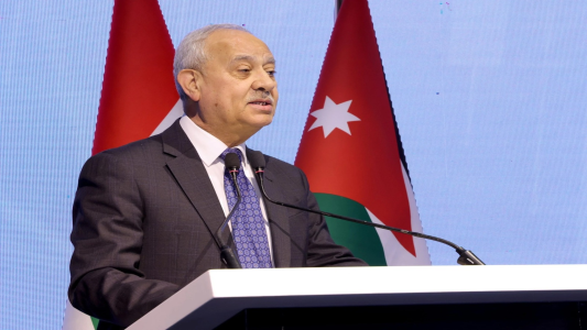 غرف الصناعة تثمّن قرار الحكومة اعتماد أسس جديدة لمنح المستثمرين الجنسية الجغبير : القطاع ...